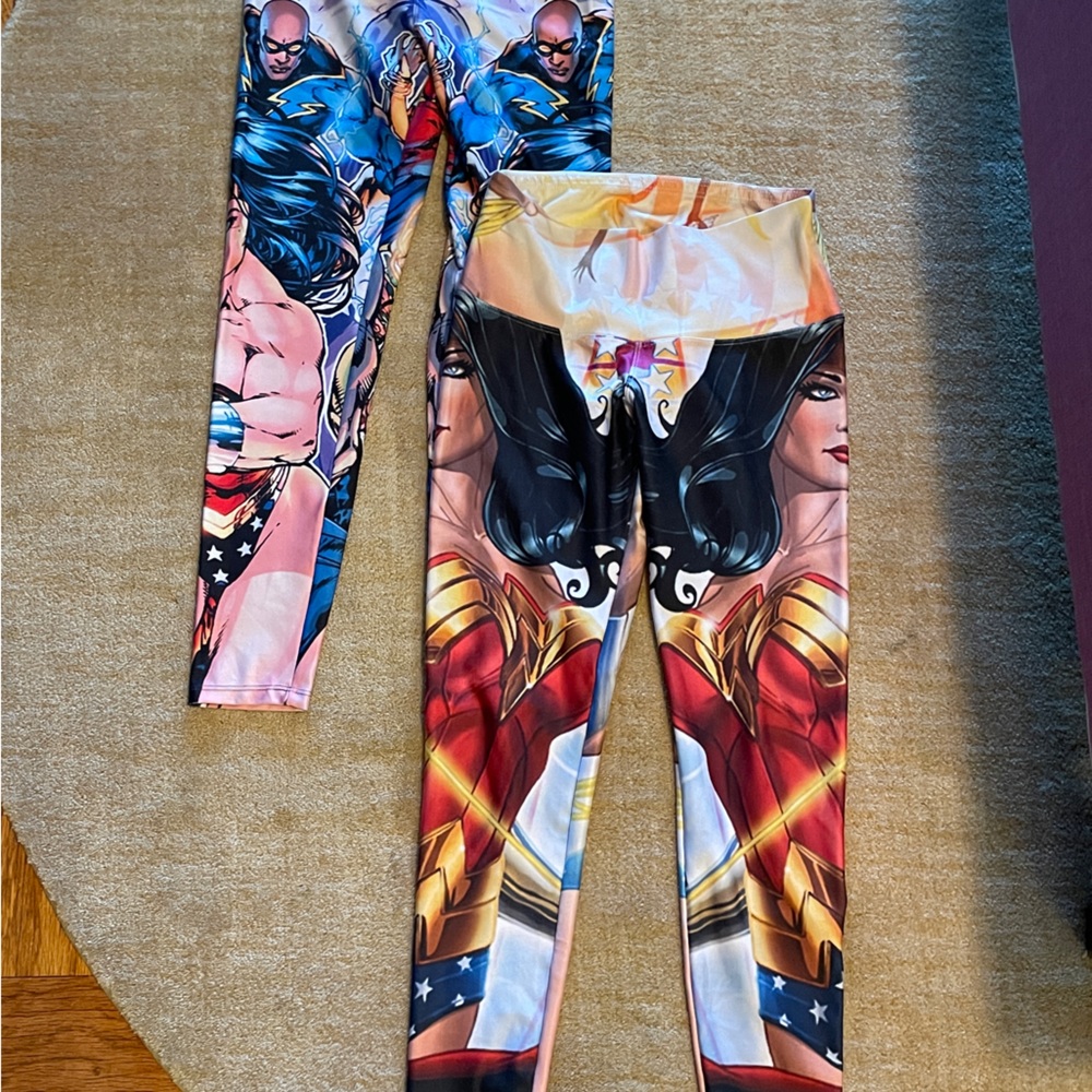 Super hero super duty leggings!